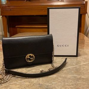 Gucci GG Interlocking Crossbody Wallet